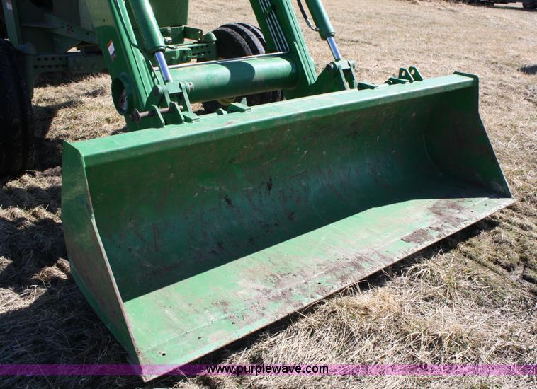 image for item 4934 1978 John Deere 4640 tractor with loader