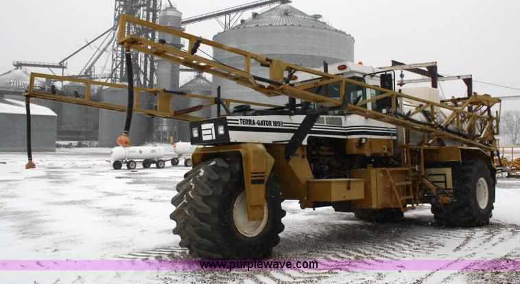 image for item 4946 1997 Ag-Chem Terra Gator 1803 sprayer