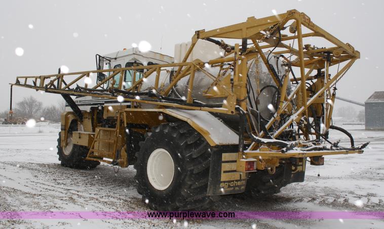 image for item 4946 1997 Ag-Chem Terra Gator 1803 sprayer
