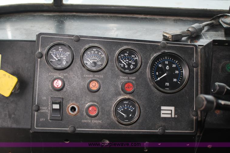 image for item 4946 1997 Ag-Chem Terra Gator 1803 sprayer