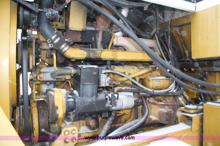 image for item 4946 1997 Ag-Chem Terra Gator 1803 sprayer