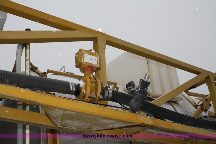 image for item 4946 1997 Ag-Chem Terra Gator 1803 sprayer