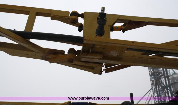 image for item 4946 1997 Ag-Chem Terra Gator 1803 sprayer