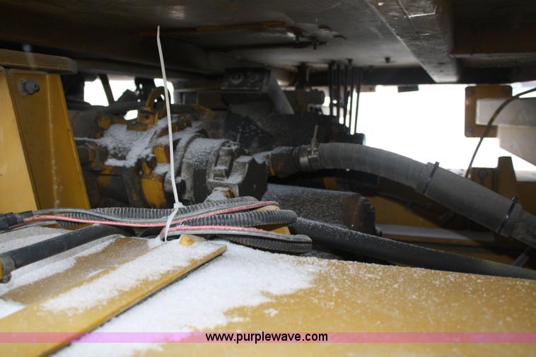 image for item 4946 1997 Ag-Chem Terra Gator 1803 sprayer