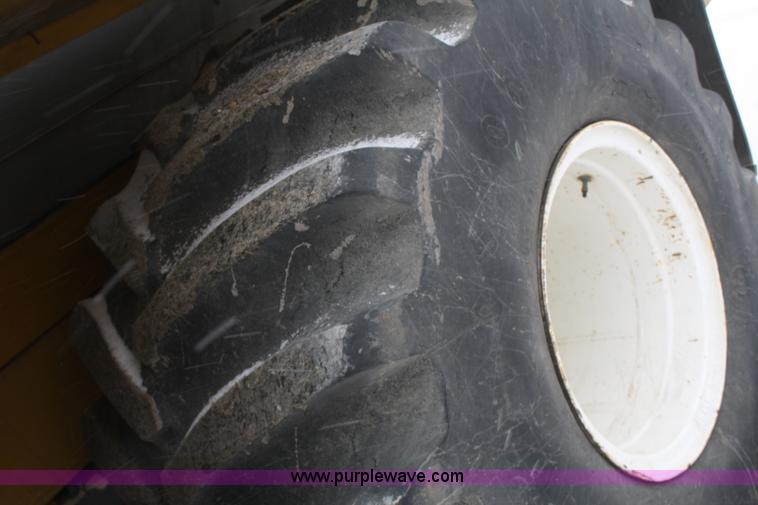 image for item 4946 1997 Ag-Chem Terra Gator 1803 sprayer