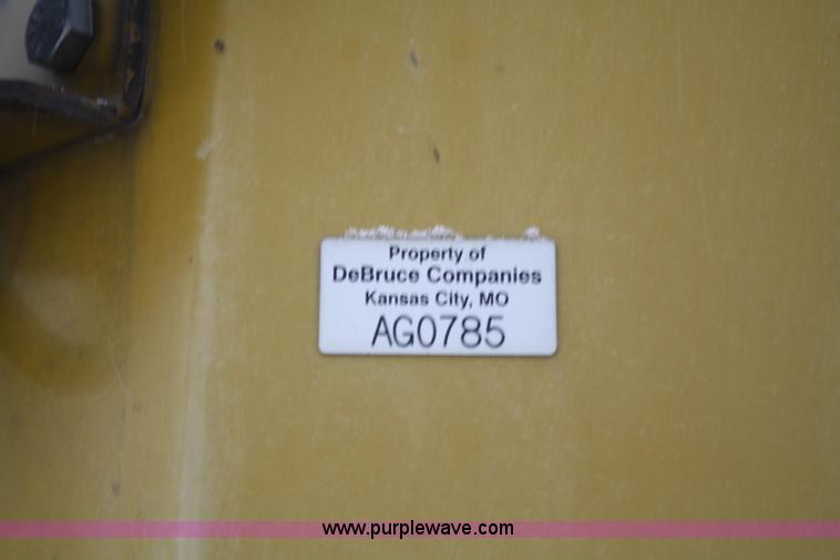 image for item 4946 1997 Ag-Chem Terra Gator 1803 sprayer