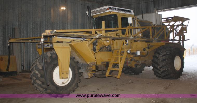 image for item 4947 1990 Ag-Chem Big A 2800 sprayer