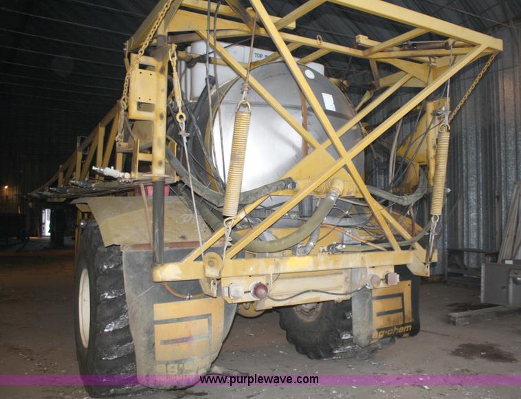 image for item 4947 1990 Ag-Chem Big A 2800 sprayer