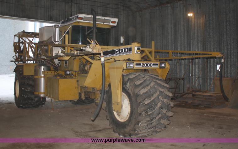 image for item 4947 1990 Ag-Chem Big A 2800 sprayer