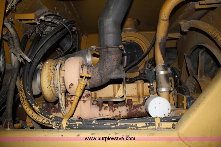 image for item 4947 1990 Ag-Chem Big A 2800 sprayer