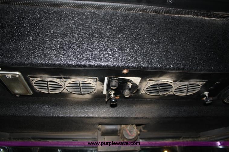 image for item 4947 1990 Ag-Chem Big A 2800 sprayer