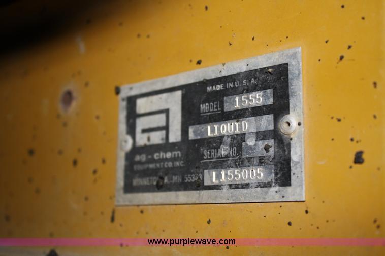 image for item 4947 1990 Ag-Chem Big A 2800 sprayer