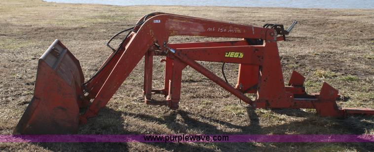 image for item 4955 Massey Ferguson loader and mounting brackets