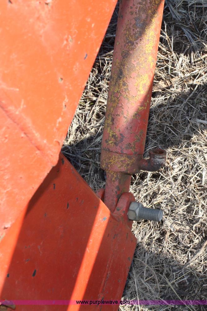 image for item 4955 Massey Ferguson loader and mounting brackets