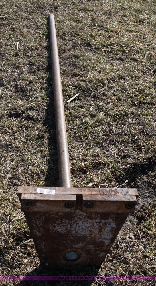 image for item 4958 Carpet spear