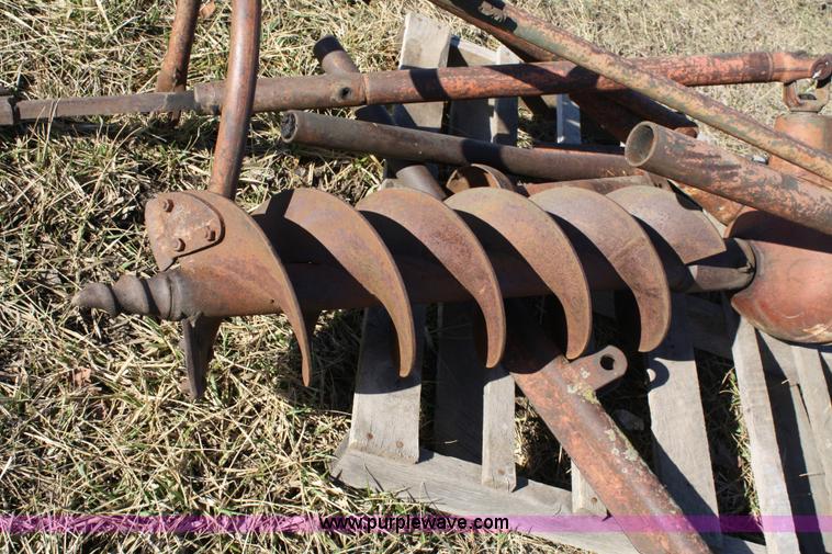 image for item 4959 Danuser post hole digger