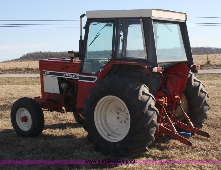 image for item 4965 International 684 tractor