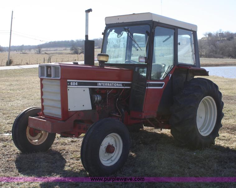 image for item 4965 International 684 tractor