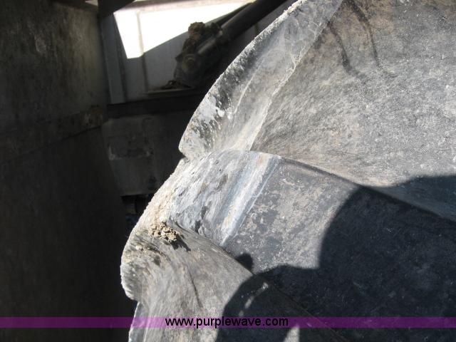 image for item 5393 2000 Sterling L8513 liquid sprayer truck with 90' aluminum booms