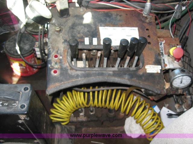 image for item 5393 2000 Sterling L8513 liquid sprayer truck with 90' aluminum booms