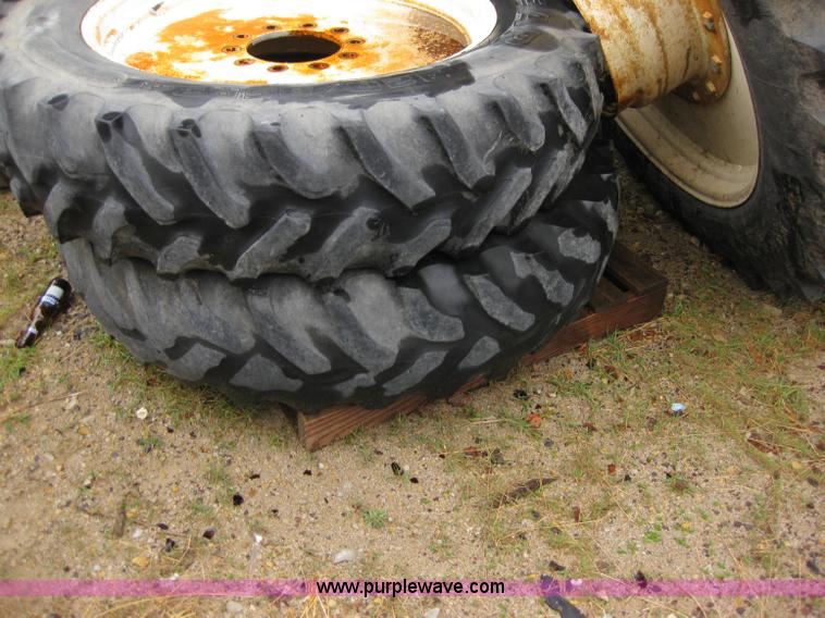 image for item 5393 2000 Sterling L8513 liquid sprayer truck with 90' aluminum booms