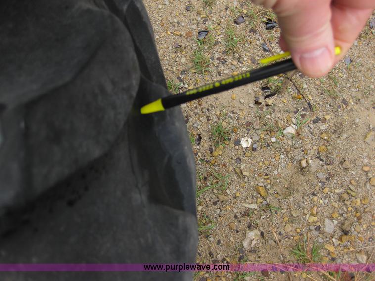 image for item 5393 2000 Sterling L8513 liquid sprayer truck with 90' aluminum booms