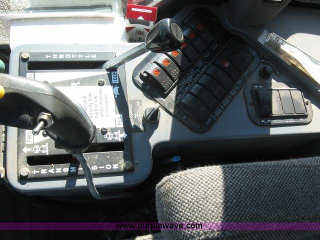 image for item 5394 2004 Case Patriot SPX 3185 sprayer