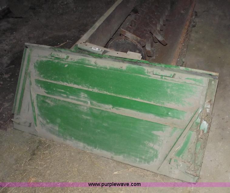 image for item 5469 John Deere 7720 chopper