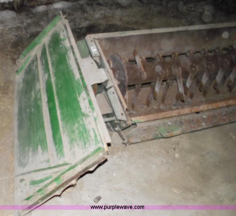 image for item 5469 John Deere 7720 chopper