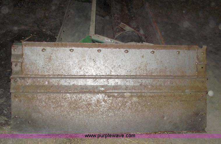 image for item 5469 John Deere 7720 chopper