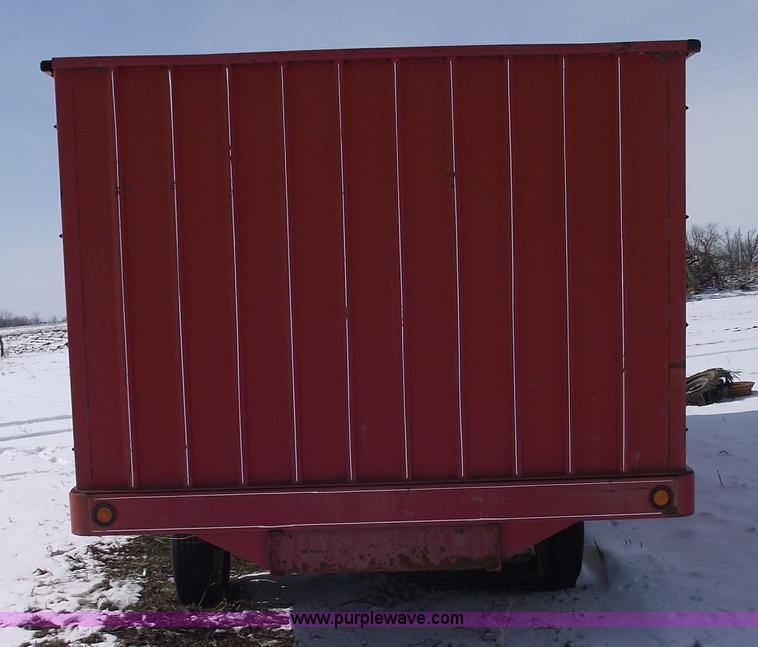 image for item 5474 20' Scott truck box