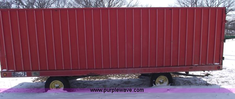 image for item 5474 20' Scott truck box