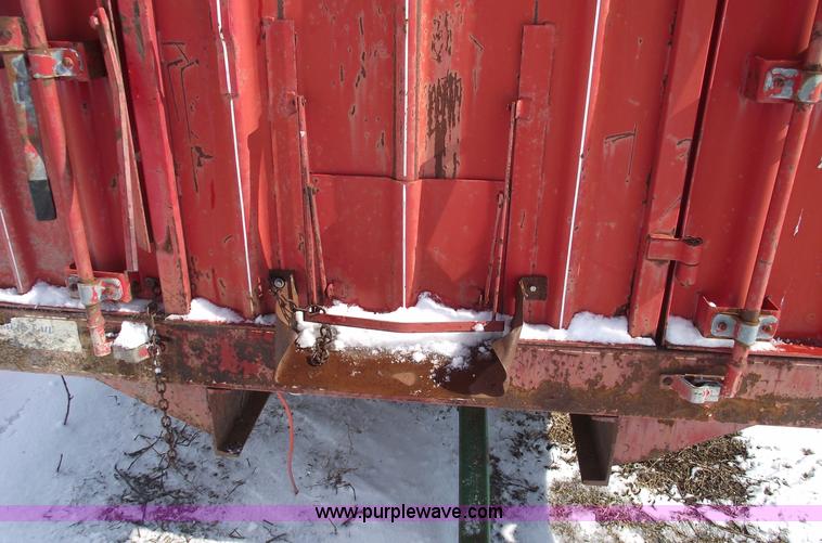 image for item 5474 20' Scott truck box