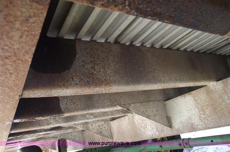 image for item 5474 20' Scott truck box