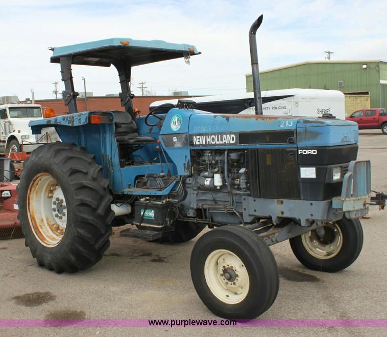 image for item 6513 New Holland tractor