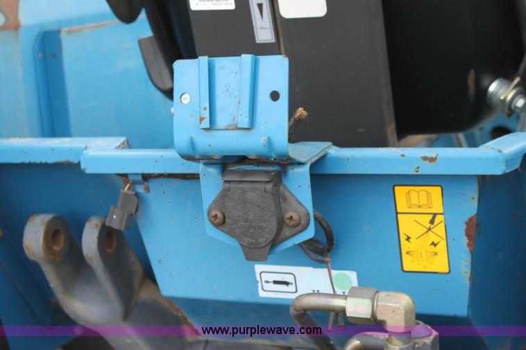 image for item 6513 New Holland tractor