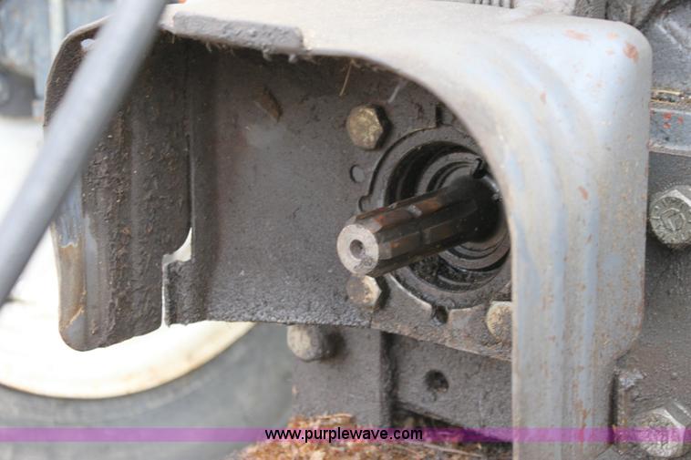 image for item 6513 New Holland tractor