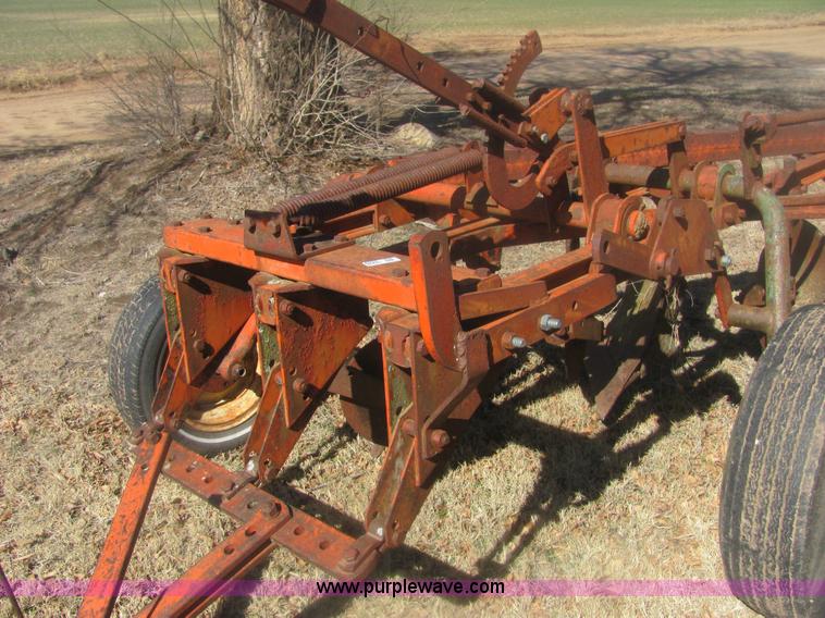 image for item 6920 Case 414 plow