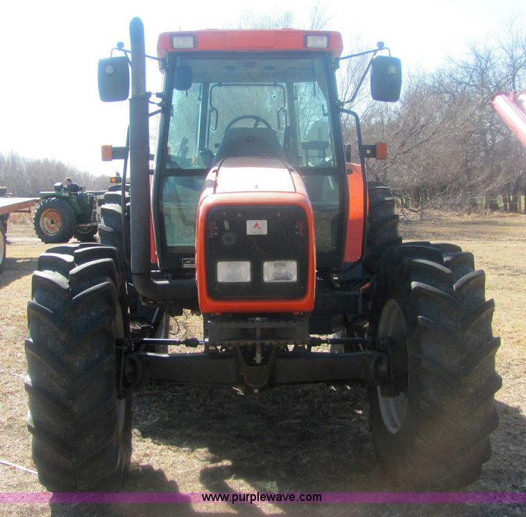 image for item 6924 2002 AGCO RT115 MFWD tractor
