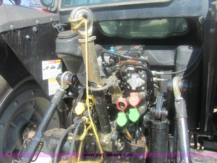 image for item 6924 2002 AGCO RT115 MFWD tractor