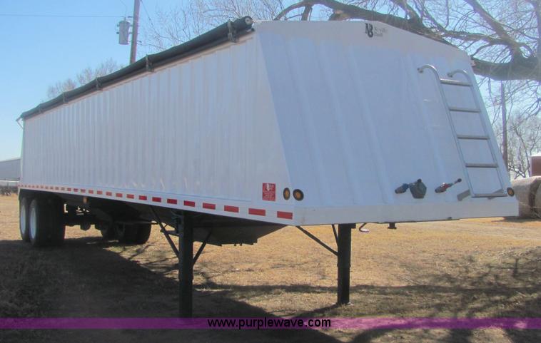 image for item 6926 2011 Neville double hopper grain trailer