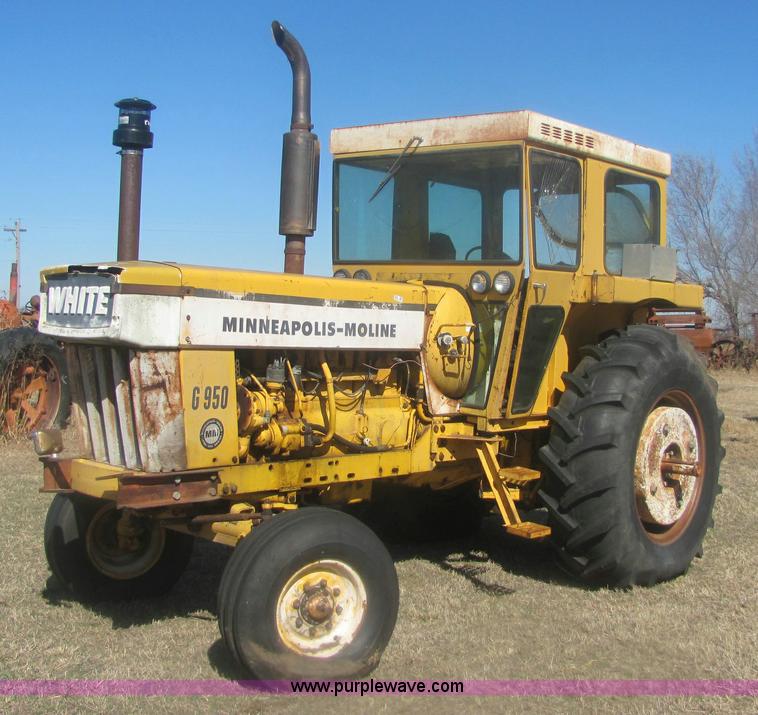 image for item 6927 Minneapolis Moline G950 tractor