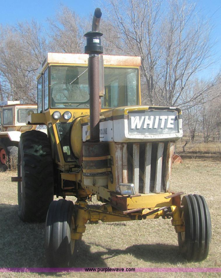 image for item 6927 Minneapolis Moline G950 tractor