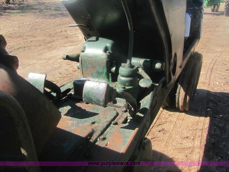 image for item 6928 Oliver 77 row crop tractor