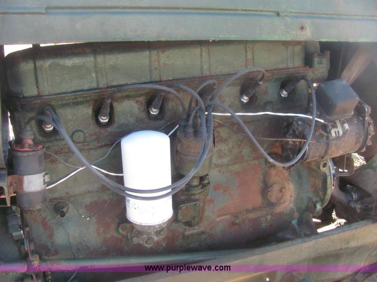 image for item 6928 Oliver 77 row crop tractor