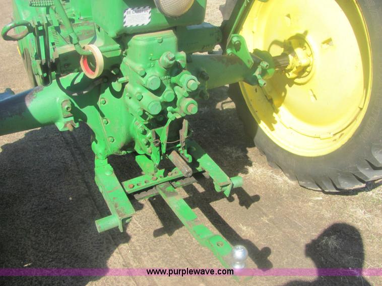 image for item 6930 John Deere B tractor