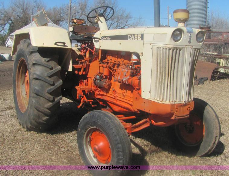 image for item 6932 Case 930 Comfort King tractor