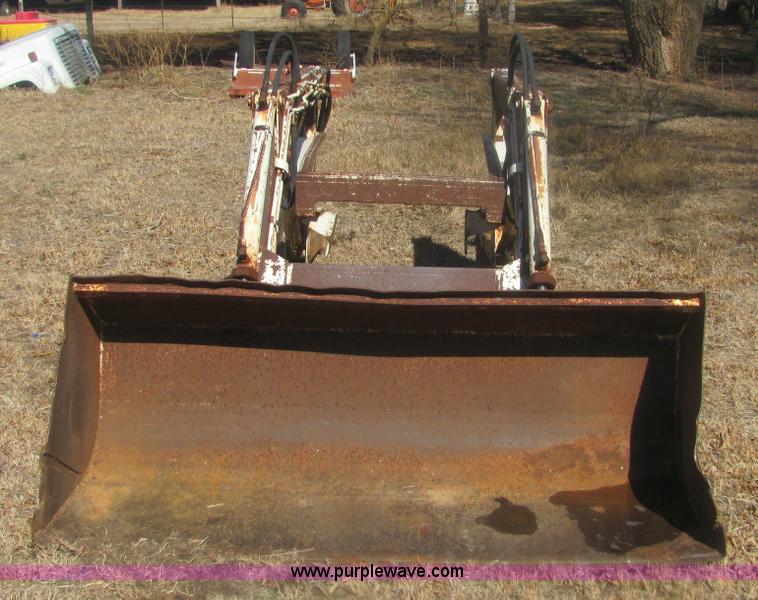 image for item 6933 GB 800 loader