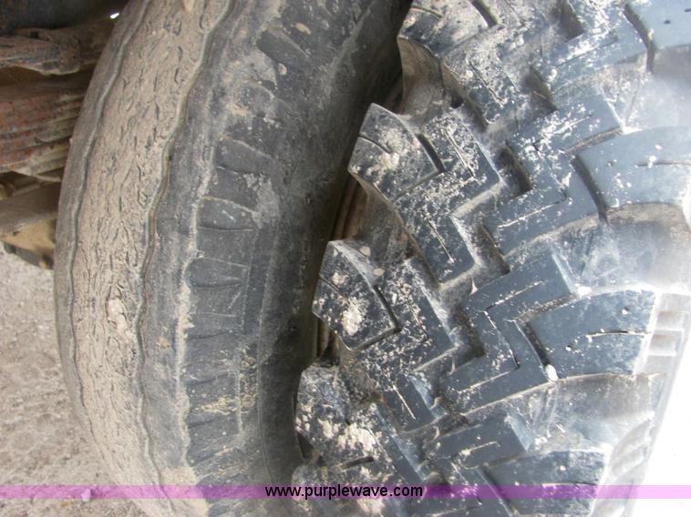 image for item 6955 1978 Chevrolet C65 dump truck