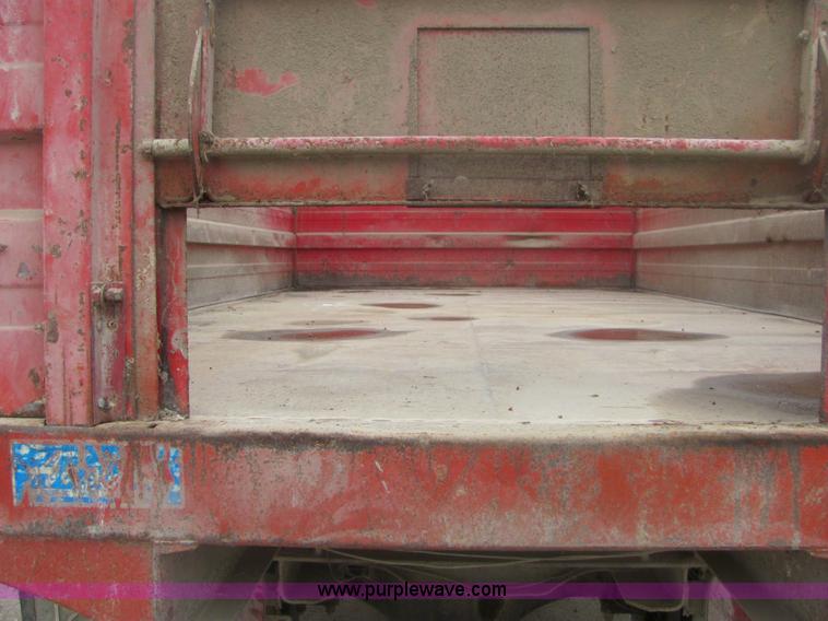 image for item 6955 1978 Chevrolet C65 dump truck